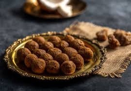 فروش و تولید بره موم خام(همراه با عصاره گیری)