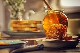فروش عسل طبیعی به شرط باموم و بدون موم